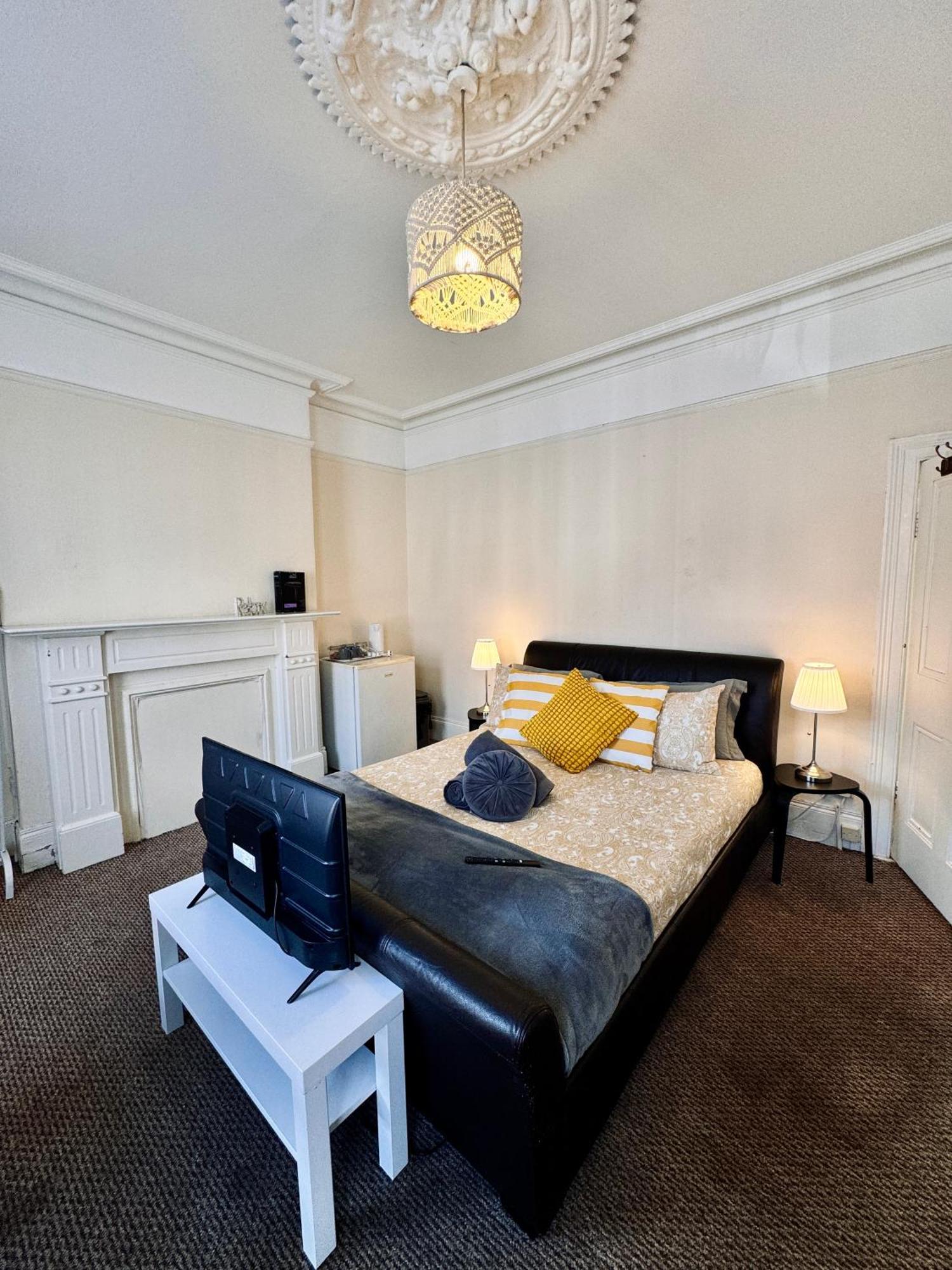House In Antrim Road Hotel Belfast Kültér fotó